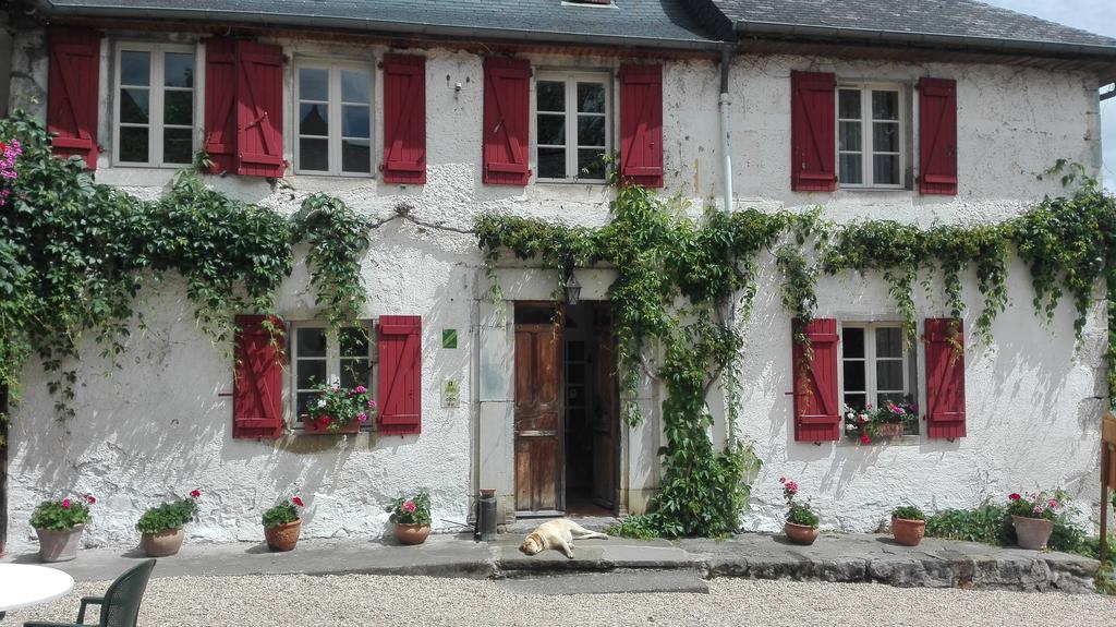 Hotel Les Bains De Secours Sévignacq-Meyracq Exteriör bild
